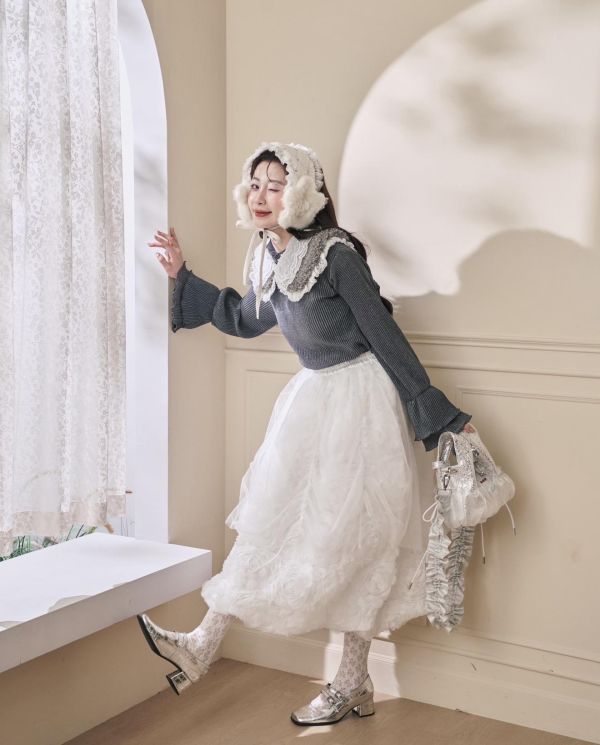 立體花朵紗雙層裙-白色（現貨） 