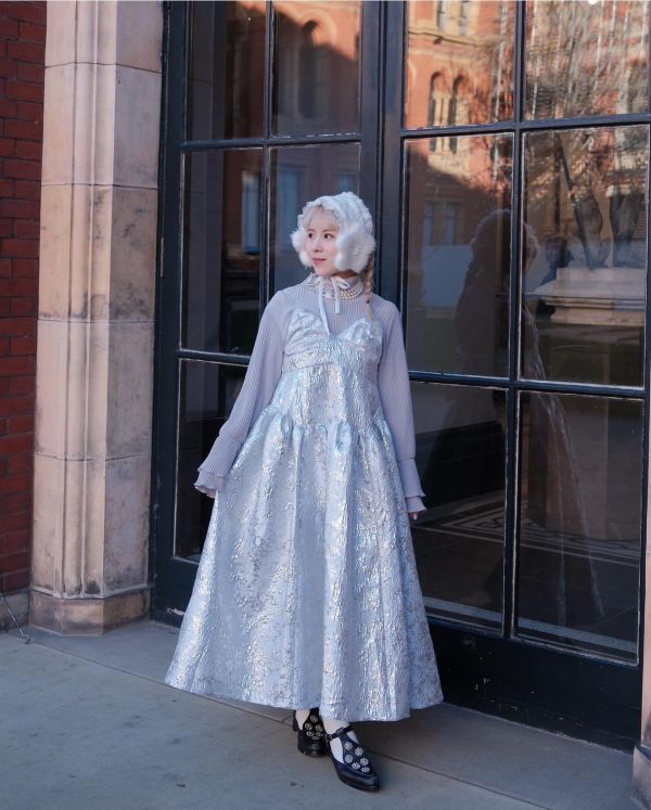 限定版提花2way吊帶洋裝銀色（現貨） 