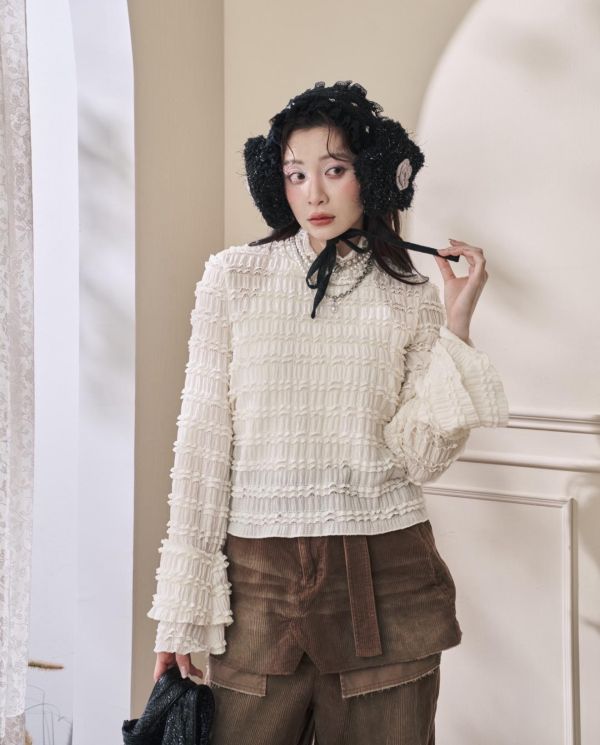 2色千層浪花喇叭袖內搭-白色/米黃色（現貨） 