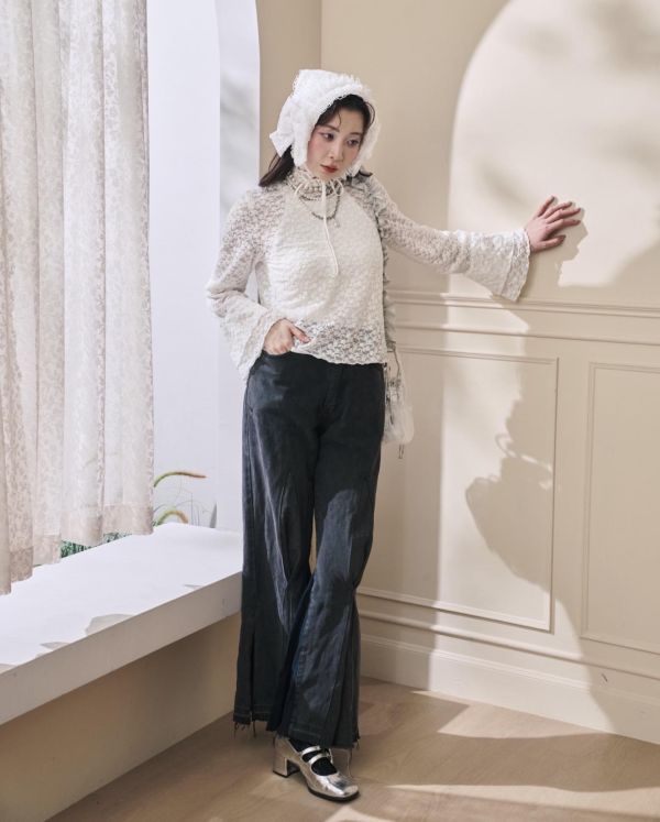 提花造型絨內搭-白色（現貨） 