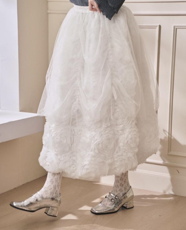 立體花朵紗雙層裙-白色（現貨） 