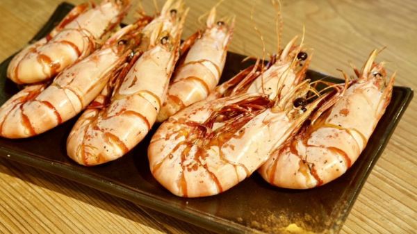 鮮凍野生明蝦 冷凍宅配,冷凍宅配推薦,冷凍宅配到府,海鮮宅配,冷凍海鮮,明蝦,明蝦料理,明蝦口感,明蝦價格,野生明蝦,明蝦季節, 明蝦哪裡買, 明蝦生食,大溪漁港