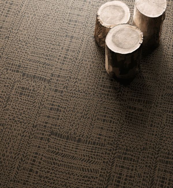 奈良 品名：奈良   

四款： 淺灰     米色        黑色      咖啡                              
                                            
規格： 30*60   霧面   18片/坪   

產地：MIT