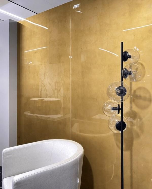 璀璨柏金 薄板 品名：璀璨柏金 薄板

規格：120x280x0.6CM    亮面 

產地：義大利

模面：1種