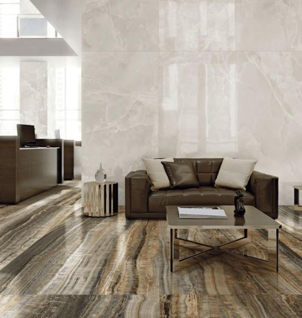 白玉水晶 薄板 品名：白玉水晶 薄板

規格：120x240x0.6CM    亮面 

厚度：0.6CM

產地：義大利

模面：6種