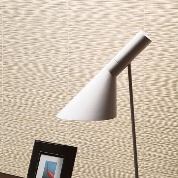 健康磚竹籤 品名：健康壁磚 竹籤系列

顏色 :  白、米、灰

規格：30.3x30.3x0.55CM (霧面)  

產地：日本

一箱：22片