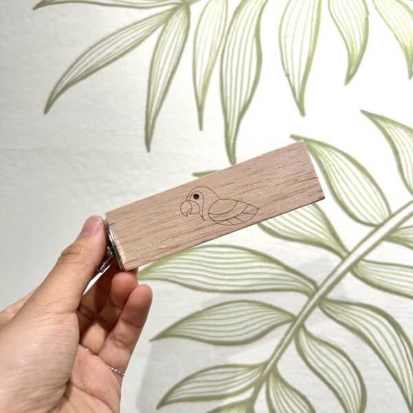 啃咬界的天王《飛積木》超適合中小型鸚鵡｜鸚鵡小木屋 