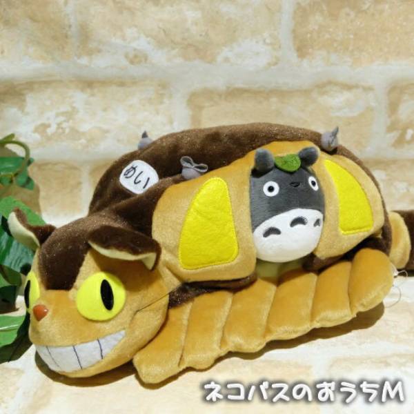 宮崎駿 龍貓巴士&灰龍貓 絨毛玩偶 Ｍ 台南好玩.日本商品.日本正版.日本代購.日本雜貨.龍貓娃娃.宮崎駿周邊商品.魔女宅急便.神隱少女.無臉男.霍爾移動城堡.波妞.史努比.角落生物.拼圖.Peko牛奶妹.迪士尼