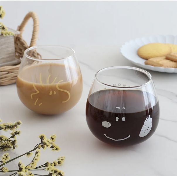 限量 『日本製 』PEANUTS史努比 搖搖玻璃杯 台南好玩.日本商品.日本正版.日本代購.日本雜貨.龍貓娃娃.宮崎駿周邊商品.魔女宅急便.神隱少女.無臉男.霍爾移動城堡.波妞.史努比.角落生物.拼圖.Peko牛奶妹.迪士尼