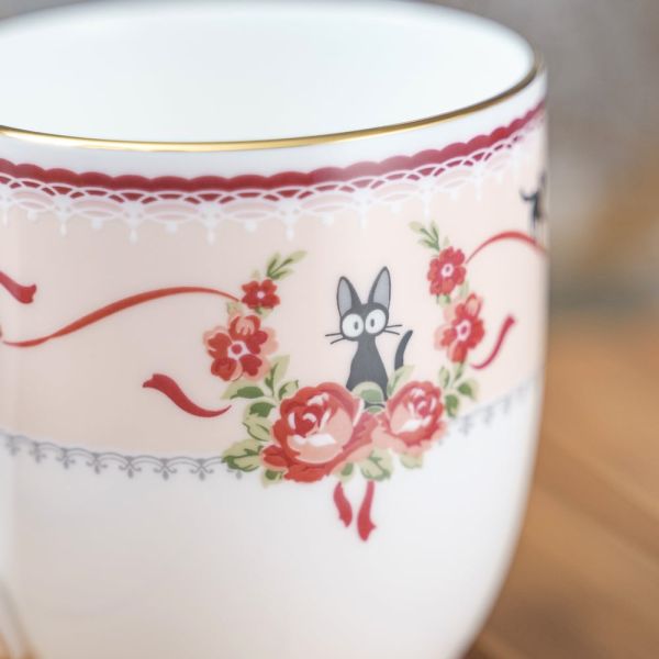 宮崎駿 魔女宅急便 骨瓷馬克杯～粉紅 台南好玩.日本商品.日本正版.日本代購.日本雜貨.龍貓娃娃.宮崎駿周邊商品.魔女宅急便.神隱少女.無臉男.霍爾移動城堡.波妞.史努比.角落生物.拼圖.Peko牛奶妹.迪士尼