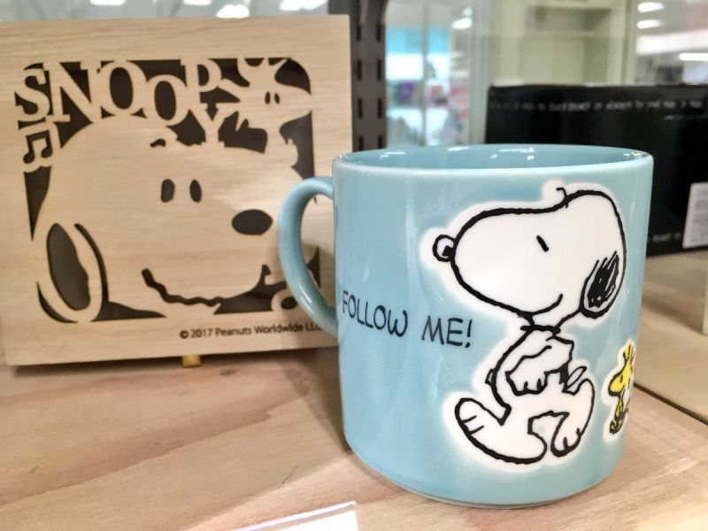 『日本製』PEANUTS史努比 馬克杯＋木盒-藍 台南好玩.日本商品.日本正版.日本代購.日本雜貨.龍貓娃娃.宮崎駿周邊商品.魔女宅急便.神隱少女.無臉男.霍爾移動城堡.波妞.史努比.角落生物.拼圖.Peko牛奶妹.迪士尼