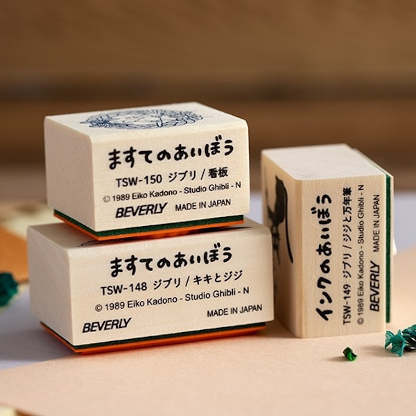 宮崎駿 魔女宅急便 台南好玩.日本商品.日本正版.日本代購.日本雜貨.龍貓娃娃.宮崎駿周邊商品.魔女宅急便.神隱少女.無臉男.霍爾移動城堡.波妞.史努比.角落生物.拼圖.Peko牛奶妹.迪士尼