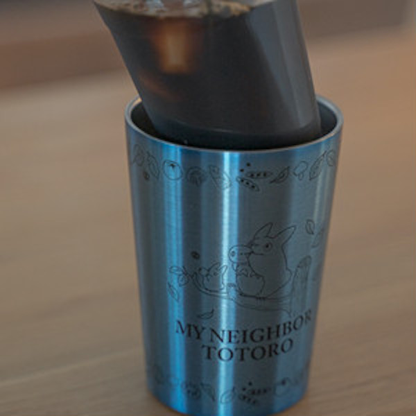 宮崎駿 龍貓 便利商店咖啡 兩用杯/不鏽鋼保溫保冷杯～400ml 台南好玩.日本商品.日本正版.日本代購.日本雜貨.龍貓娃娃.宮崎駿周邊商品.魔女宅急便.神隱少女.無臉男.霍爾移動城堡.波妞.史努比.角落生物.拼圖.Peko牛奶妹.迪士尼.