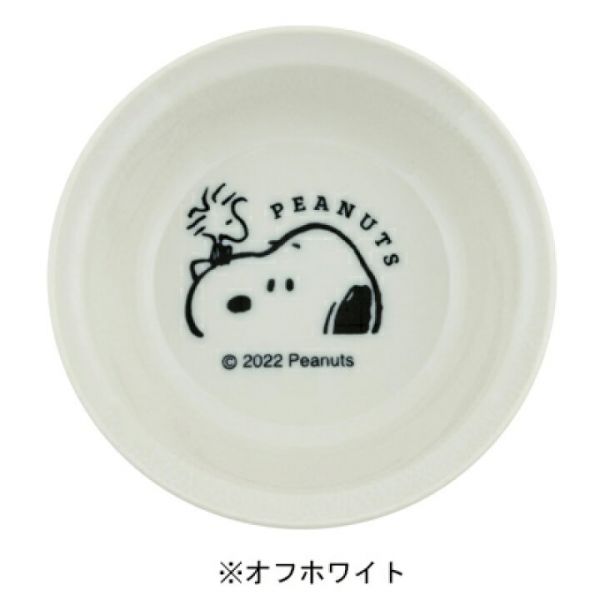 『日本製』PEANUTS 史努比  13.5cm 深瓷盤-特寫 