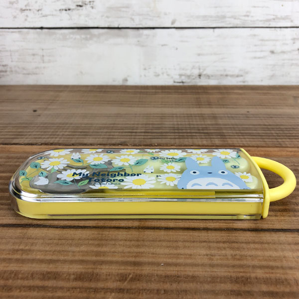 日本製 宮崎駿 龍貓 攜帶式滑蓋環保餐具2件組 台南好玩.日本商品.日本正版.日本代購.日本雜貨.龍貓娃娃.宮崎駿周邊商品.魔女宅急便.神隱少女.無臉男.霍爾移動城堡.波妞.史努比.角落生物.拼圖.Peko牛奶妹.迪士尼