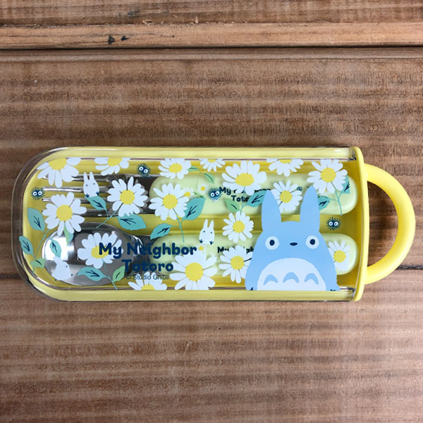 日本製 宮崎駿 龍貓 攜帶式滑蓋環保餐具2件組 台南好玩.日本商品.日本正版.日本代購.日本雜貨.龍貓娃娃.宮崎駿周邊商品.魔女宅急便.神隱少女.無臉男.霍爾移動城堡.波妞.史努比.角落生物.拼圖.Peko牛奶妹.迪士尼