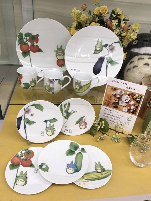 宮崎駿 Noritake 龍貓 蔬果系列馬克杯～番茄 台南好玩.日本商品.日本正版.日本代購.日本雜貨.龍貓娃娃.宮崎駿周邊商品.魔女宅急便.神隱少女.無臉男.霍爾移動城堡.波妞.史努比.角落生物.拼圖.Peko牛奶妹.迪士尼