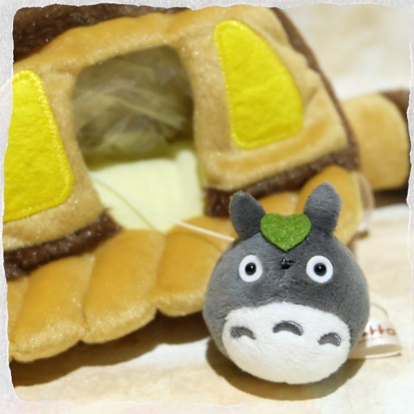 宮崎駿 龍貓巴士&灰龍貓 絨毛玩偶 Ｓ 台南好玩.日本商品.日本正版.日本代購.日本雜貨.龍貓娃娃.宮崎駿周邊商品.魔女宅急便.神隱少女.無臉男.霍爾移動城堡.波妞.史努比.角落生物.拼圖.Peko牛奶妹.迪士尼