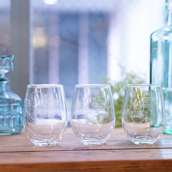 『日本製』Noritake龍貓玻璃杯～龍貓和橡果子 台南好玩.日本商品.日本正版.日本代購.日本雜貨.龍貓娃娃.宮崎駿周邊商品.魔女宅急便.神隱少女.無臉男.霍爾移動城堡.波妞.史努比.角落生物.拼圖.Peko牛奶妹.迪士尼.
