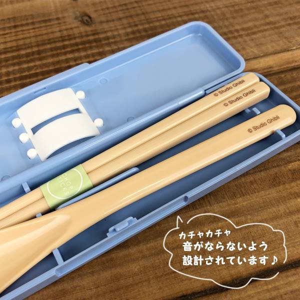 日本製 宮崎駿 龍貓 攜帶環保筷/餐具組 台南好玩.日本商品.日本正版.日本代購.日本雜貨.龍貓娃娃.宮崎駿周邊商品.魔女宅急便.神隱少女.無臉男.霍爾移動城堡.波妞.史努比.角落生物.拼圖.Peko牛奶妹.迪士尼