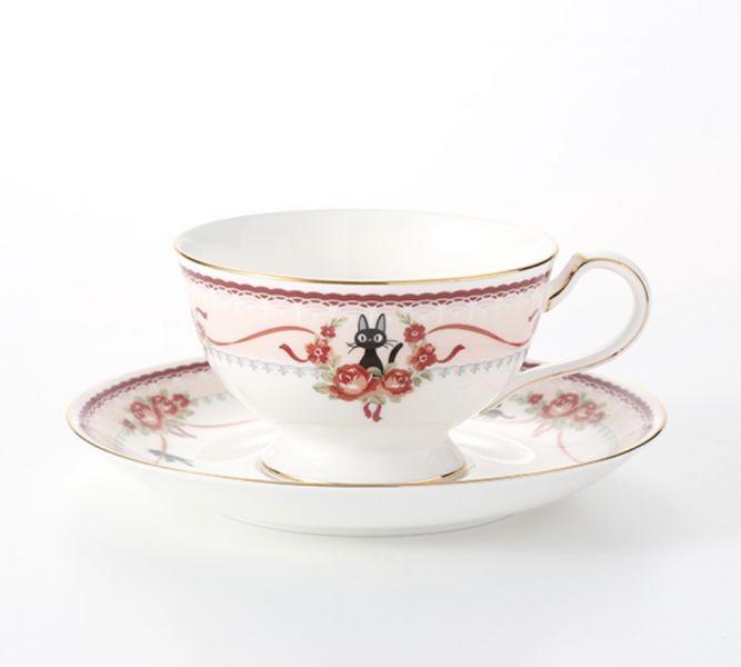 宮崎駿 魔女宅急便 骨瓷咖啡杯+盤～粉紅色 台南好玩.日本商品.日本正版.日本代購.日本雜貨.龍貓娃娃.宮崎駿周邊商品.魔女宅急便.神隱少女.無臉男.霍爾移動城堡.波妞.史努比.角落生物.拼圖.Peko牛奶妹.迪士尼.