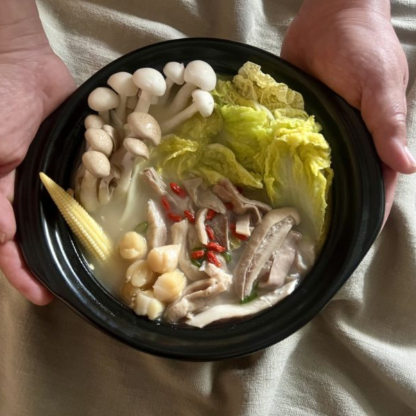干貝胡椒菜菜豬肚湯 (2入) 雞湯,純雞湯,濃雞湯,干貝胡椒菜菜豬肚湯