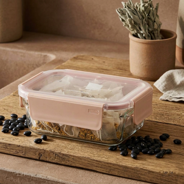 【裸食保鮮盒】水沏黑豆茶 glasslock,暖暖純手作,保鮮盒,玻璃保鮮盒,保鮮盒推薦,黑豆,黑豆茶,代謝,水份,濕氣,無咖啡因茶,上班族必備,久坐必備,調理,黑豆水