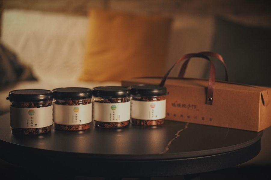 【暖暖明星薑茶】牛皮迷你組合新年禮盒 送禮推薦, 暖暖純手作, 小禮盒, 女生送禮,