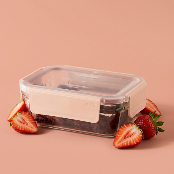 【裸食保鮮盒】草莓果乾水 glasslock,暖暖純手作,保鮮盒,玻璃保鮮盒,保鮮盒推薦,草莓果乾,水果,果乾水,補充水分,健康飲料