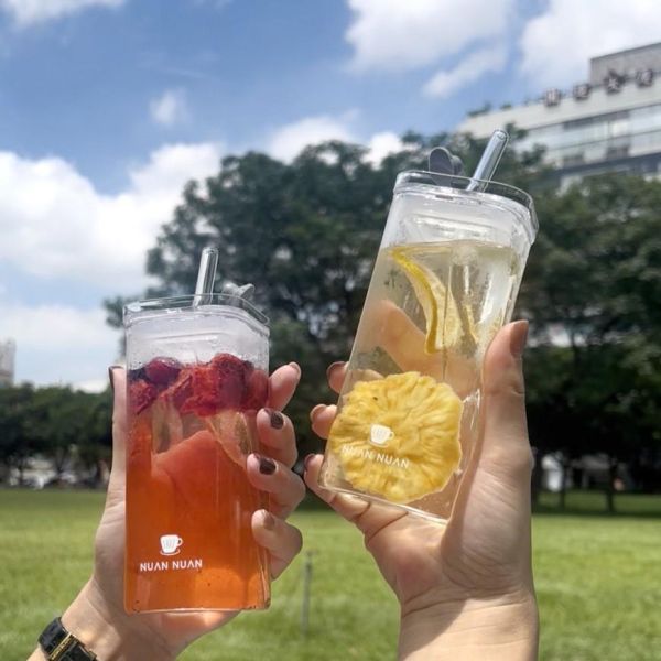 【贈品】質感玻璃方形吸管水瓶400ML 
