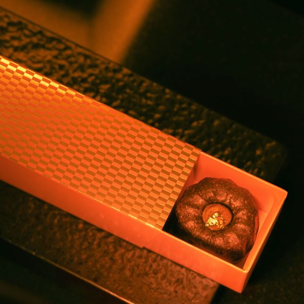 泰奶可麗露 Thai Tea Canelé 