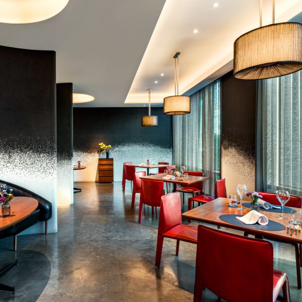 【2025 ITF 線上旅展】Grill UKAI 西餐一泊二食住宿券 