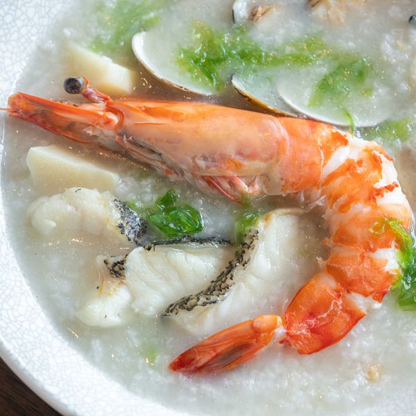 【贈品】2025 然一酒店 雲垂樓早午餐招待券2張與雲垂樓$300消費抵用券5張 