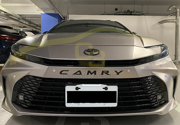 Camry 前保桿 文字貼 Camry,前保桿,文字貼,造型,卡夢,貼紙,裝飾,豐田,車貼,車身,膜,車用膠膜 貼,車標,貼