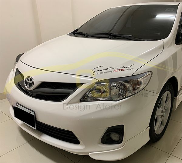 Toyota Altis 10.5代 專用款 大燈燈眉 改色貼片 Toyota Altis,10.5代,改款,燈眉,貼片,專用款,大燈,6色,改色,造型,車標,改裝