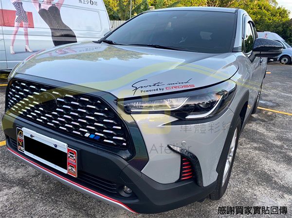 Toyota CROSS 燈眉 貼紙 CROSS,燈眉,貼紙,反光,材質,大燈貼,反光貼,汽車貼 sport,運動風,車貼,燈眉貼,眉貼