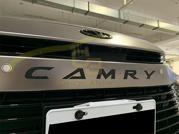 Camry 前保桿 文字貼 Camry,前保桿,文字貼,造型,卡夢,貼紙,裝飾,豐田,車貼,車身,膜,車用膠膜 貼,車標,貼
