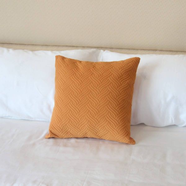 LAMINA麻花條紋素色抱枕-橘 尺寸:45*45CM 