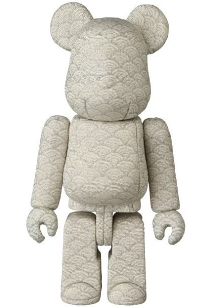 BE@RBRICK 庫柏力克熊 木目込みBE@RBRICK 青海波 金／青海波 銀 