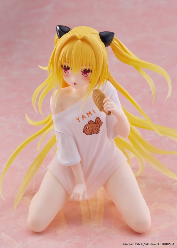 TAITO 景品 出包王女Darkness Desktop Cute Figure - 金色闇影(家居服Ver.) 0907 