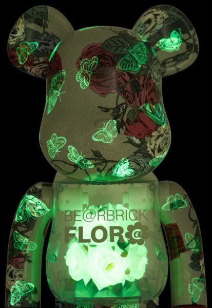 BE@RBRICK 庫柏力克熊 FLOR@ GLOW IN THE DARK 400％ 