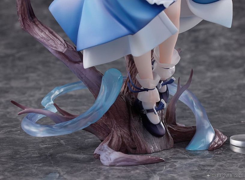 Solarain 1/7 東方Project 西行寺幽幽子 天衣無縫的亡靈Ver. PVC 0824 