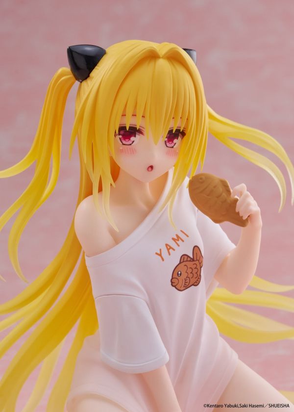 TAITO 景品 出包王女Darkness Desktop Cute Figure - 金色闇影(家居服Ver.) 0907 