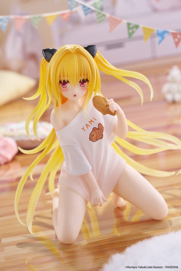 TAITO 景品 出包王女Darkness Desktop Cute Figure - 金色闇影(家居服Ver.) 0907 