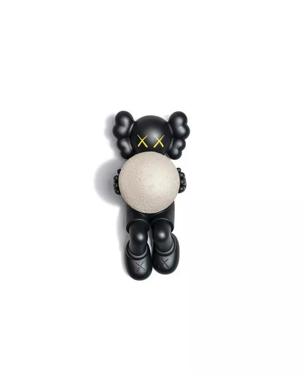 Kaws:Holiday Shanghai 公仔 中秋 月亮 