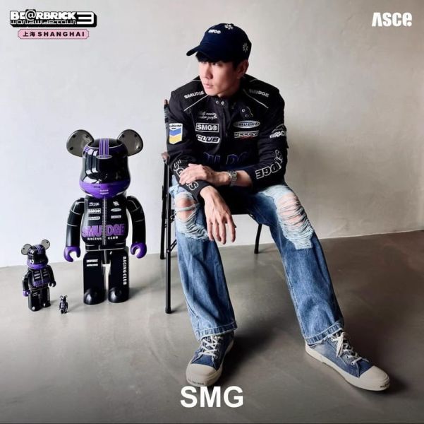 BE@RBRICK x JJLIN x SMG 100％ & 400％ 上海 林俊傑 賽車 