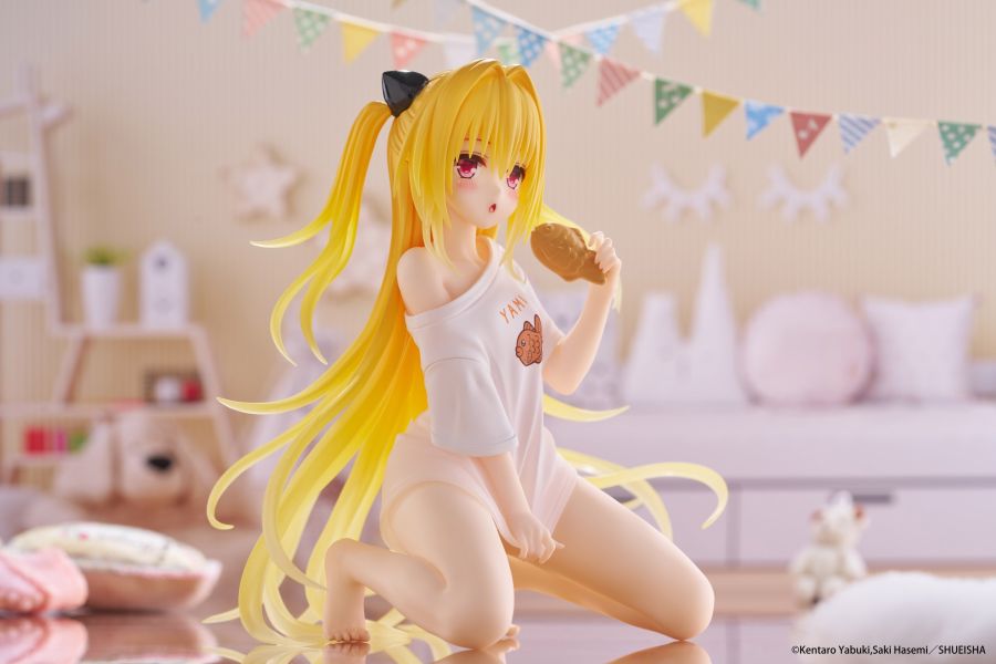 TAITO 景品 出包王女Darkness Desktop Cute Figure - 金色闇影(家居服Ver.) 0907 
