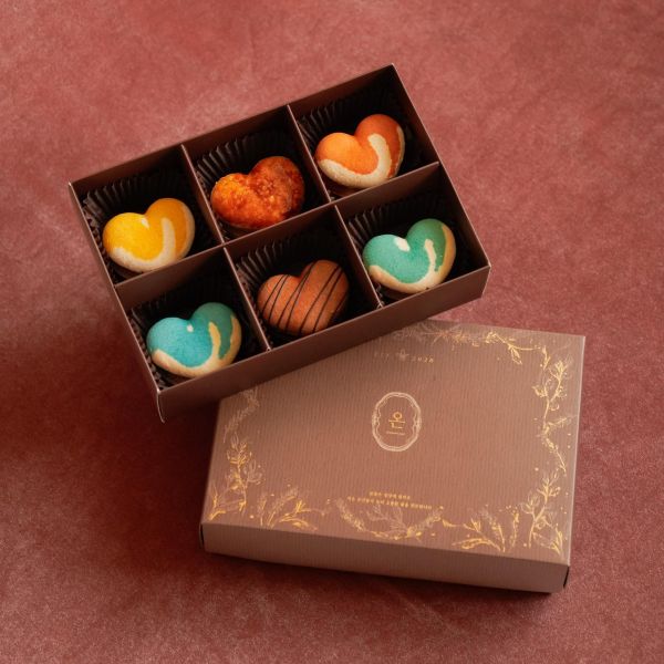 6入綜合胖卡龍禮盒（ 03 / 24寄出 ） 胖卡龍,烤布蕾,韓國馬卡龍,韓國胖卡龍,馬卡龍禮盒,宅配甜點,台南甜點,伴手禮,台南美食,彌月禮盒,喜餅