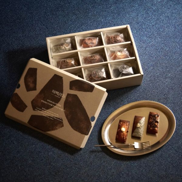 費南雪精品私藏禮盒（ 01 / 27冷藏寄出，可常溫保存 ） 費南雪,金磚蛋糕,精品禮盒,法式甜點,伴手禮,企業禮盒,大宗優惠,費南雪禮盒,喜餅,費南雪禮盒,新年禮盒,新春送禮