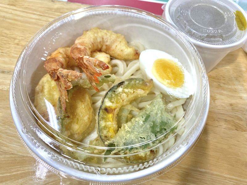 大嶼四國烏龍麵-2樓22攤 日本四國,讚歧烏龍麵,新鮮現做,每日現做,咖哩飯,咖哩烏龍麵,唐揚雞,天麩羅,牛番茄梅子漬,日本柚子蘿蔔漬,小黃瓜淺漬,川耳胡麻風味,澎湖七美大透抽炸物